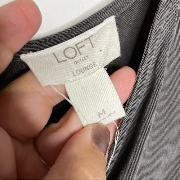 Loft outlet lounge jumpsuit 3/4 length sleeves gray size medium - Picture 3 of 9